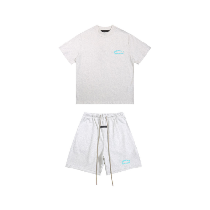 Conjunto Chándal Essentials Corto - Fear of God - White